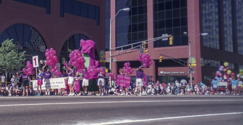 361-26 199307 Colorado Parade.jpg